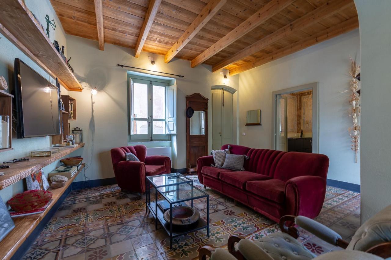 Ladiri - Antica Dimora In Terra Cruda Villa Sìnnai Eksteriør bilde